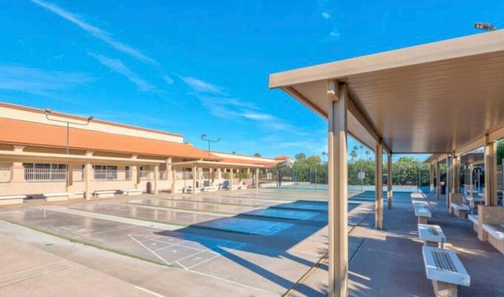 Building Photo - 810 Leisure World