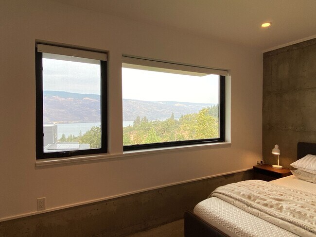 Building Photo - Furnished, with a Mosier View of the Columbia