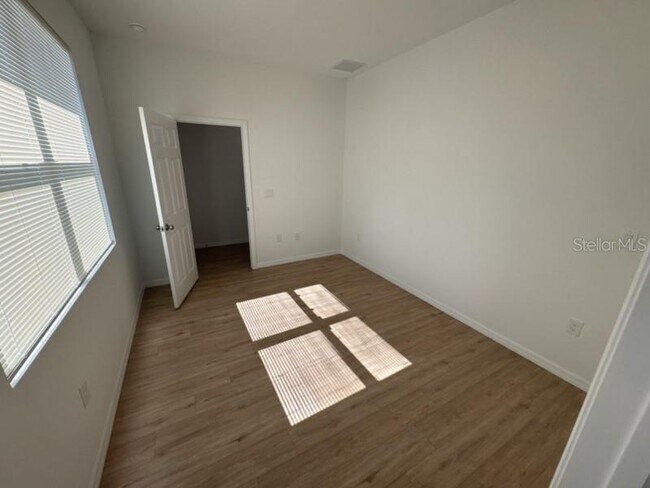 Building Photo - 3460 Tupelo Ave