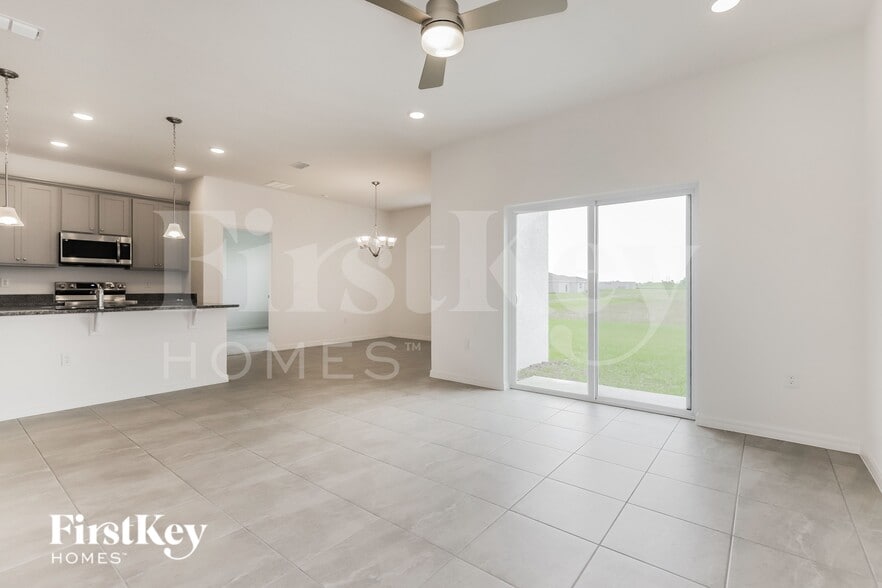 Building Photo - 210 Windsor Reserve Dr