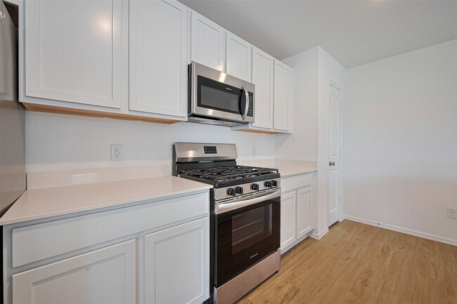Building Photo - 9603 Fulvetta Briar Ct