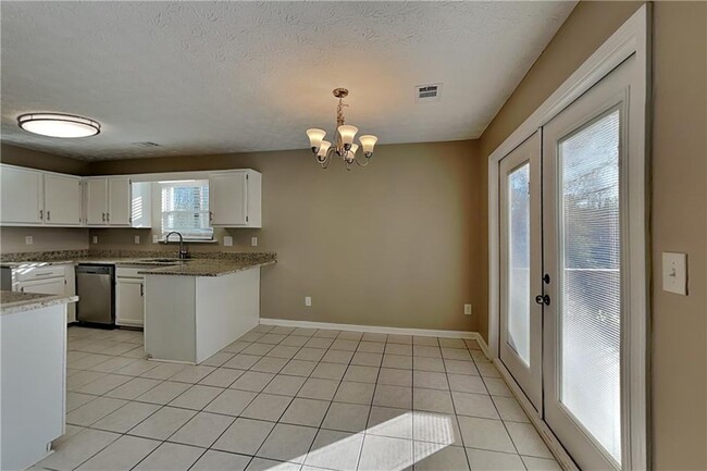 Building Photo - 5796 Shoal Creek Dr