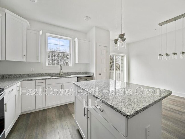 Building Photo - 11089 Gopher Dr N