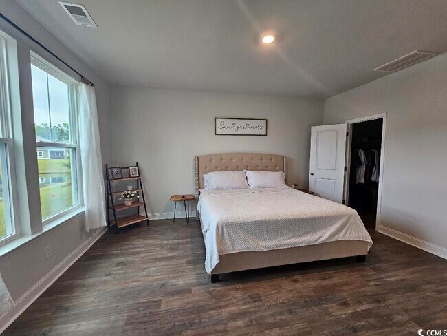 Building Photo - 2602 Blue Crane Cir