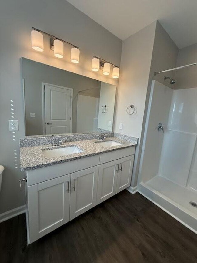 Building Photo - Welcome to the Village of Skylar's Cove