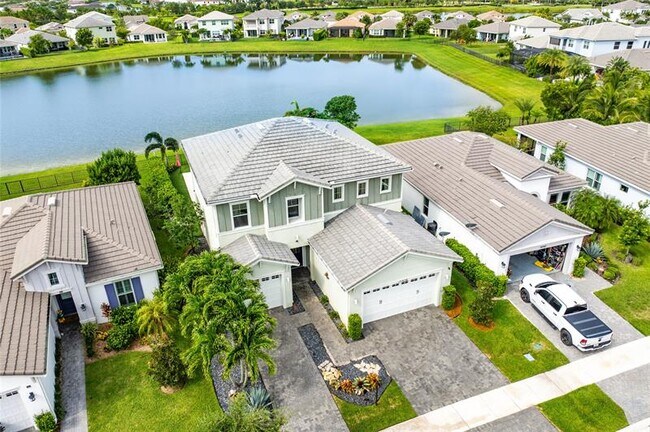 Building Photo - 15938 Rain Lilly Way