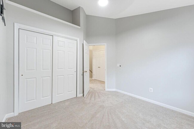 Building Photo - 1274 Wild Hawthorn Way