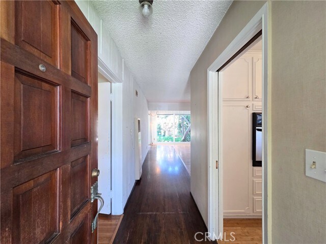 Building Photo - 2080 Senasac Ave
