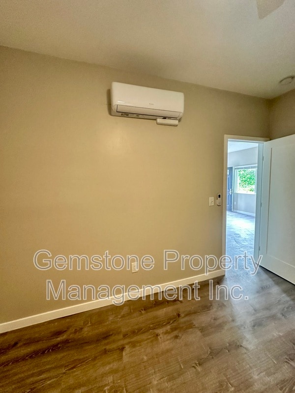 Building Photo - 4814 54th St