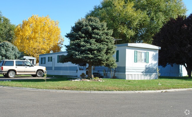 Building Photo - Indian Creek Mobile Home Estates