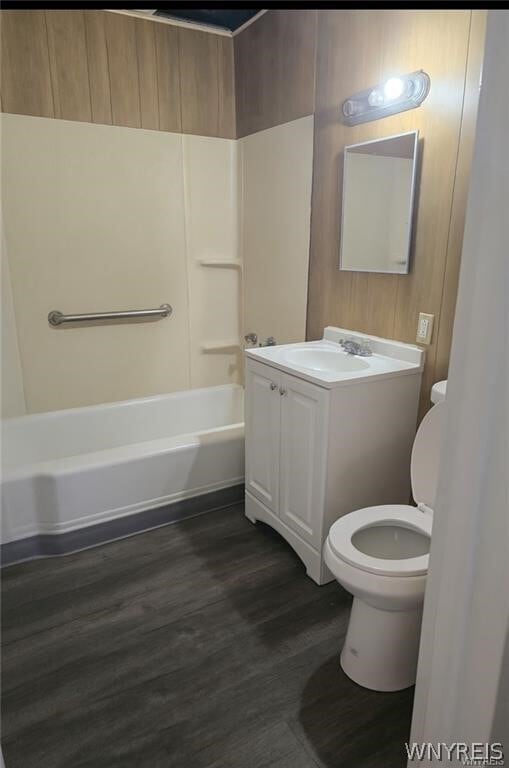 Building Photo - 196 Englewood Ave