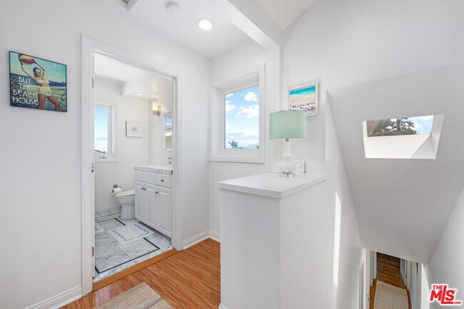 Building Photo - 8221 Delgany Ave