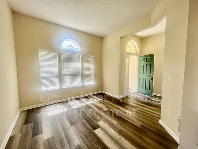 Building Photo - 2074 Heritage Oaks Ct
