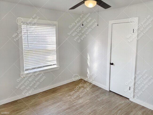 Building Photo - 3 br, 1 bath House - 314 W 36th St