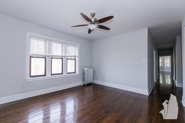 Building Photo - 1 bedroom in Chicago IL 60625