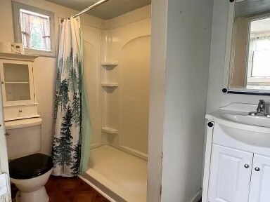 Building Photo - 326 Bridle Path