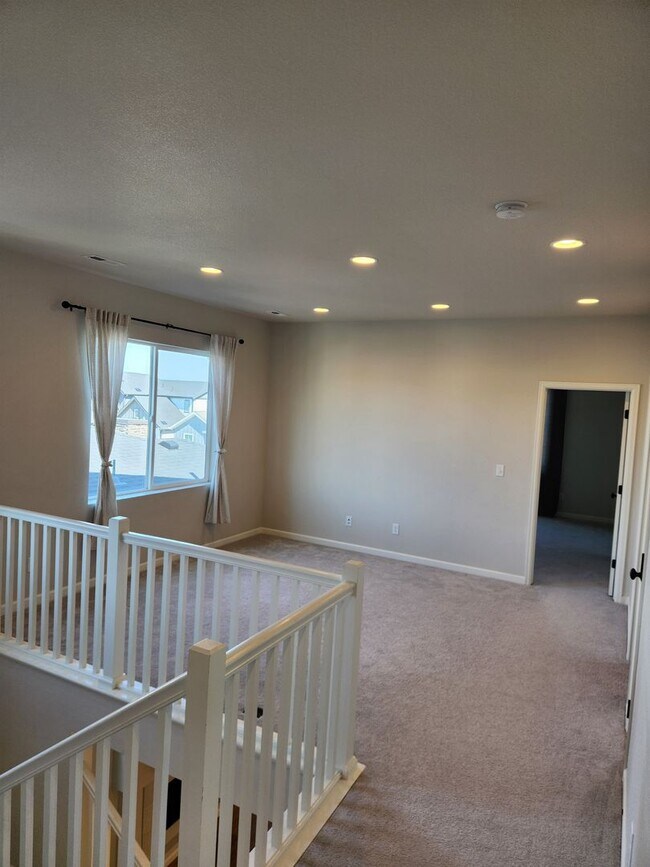 Building Photo - Sterling Ranch Home available for move in ...