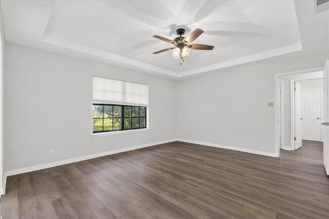Building Photo - 6725 The Outer Ave