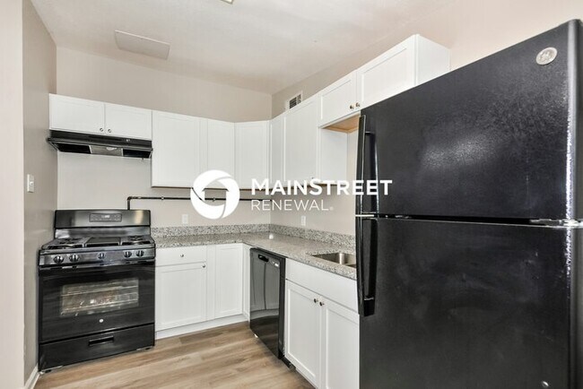 Building Photo - 3 Bedroom Pet-Friendly Home in St. Louis, ...