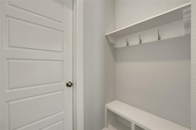 Building Photo - 14421 Walsh Ave