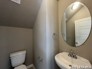 Building Photo - 2075 Silver Oaks
