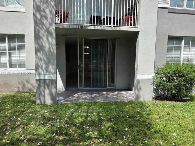 Building Photo - 655 SW 111th Way