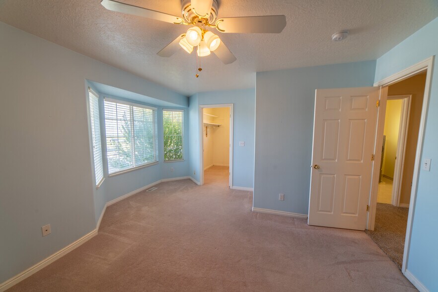 Building Photo - 363 S 1100 E