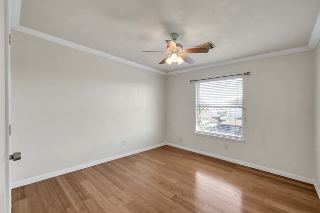 Building Photo - 10130 Woodico Dr