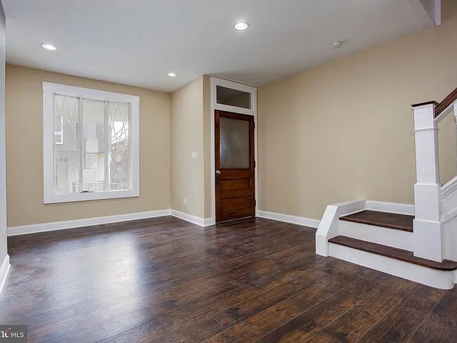 Building Photo - Updated 3 Bedroom Rental in Brewerytown wi...