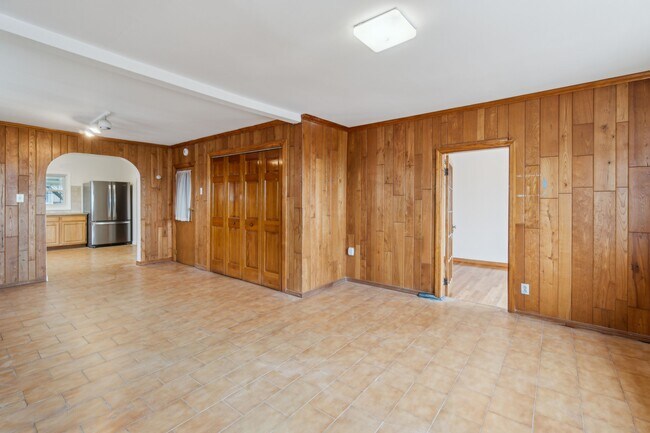 Building Photo - 310 Paterson Plank Rd