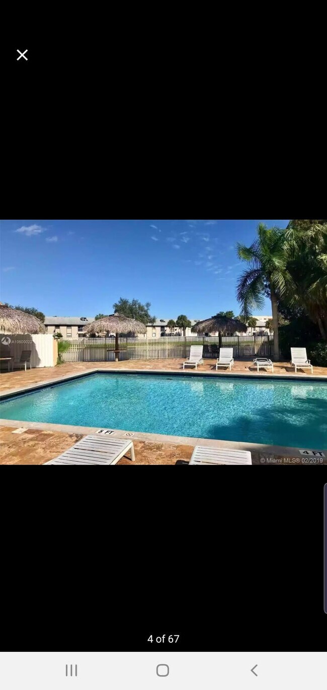 Building Photo - 15231 SW 80th St