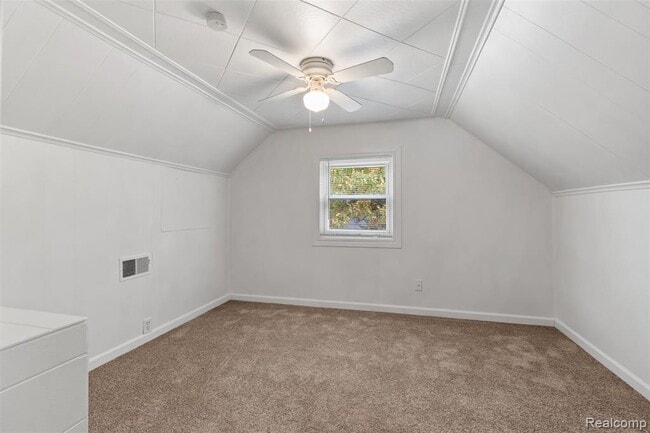 Building Photo - 13263 Frazho Rd