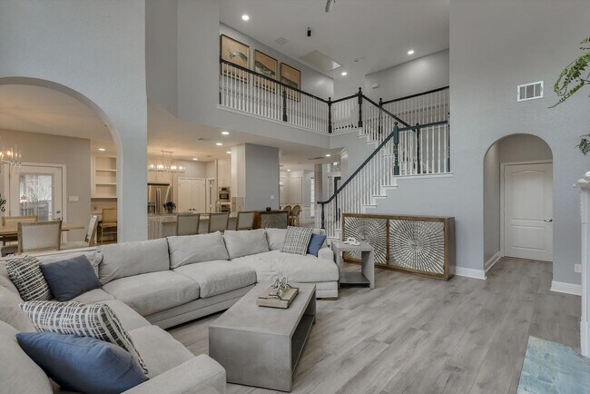 Building Photo - 2010 Indian Trail