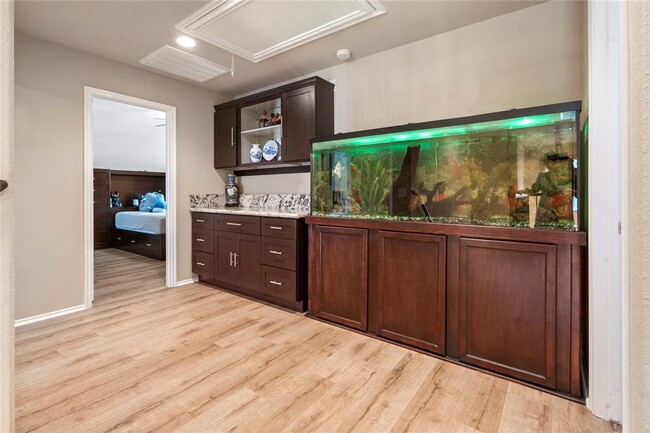 Building Photo - 26914 Harmony Shores Dr