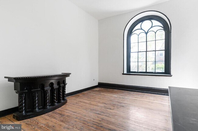 Building Photo - 1520 Green St