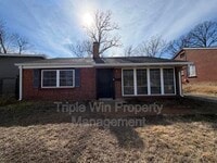 Building Photo - 8652 White Ave