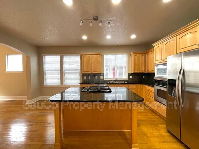 Building Photo - 12766 NW Bayonne Ln