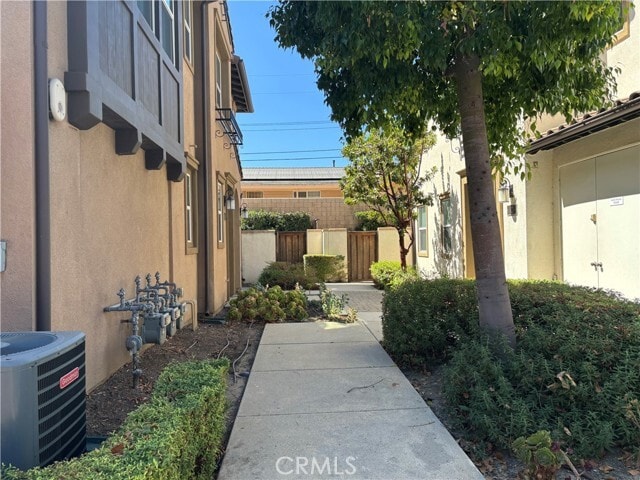 Building Photo - 2161 Citrus Pl