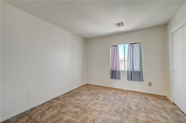 Building Photo - 2275 Windmill Grove Ct