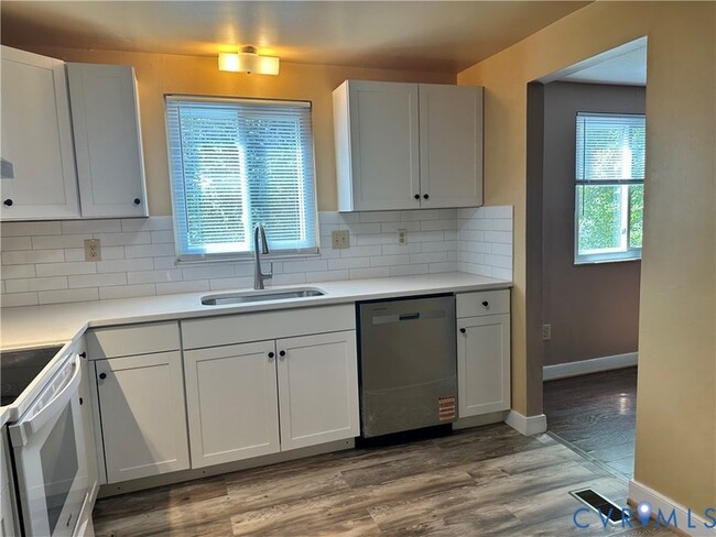 Building Photo - 9319 Coleson Rd