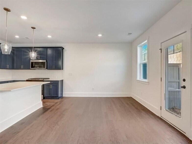 Building Photo - 1632 Gunnin Trce NW