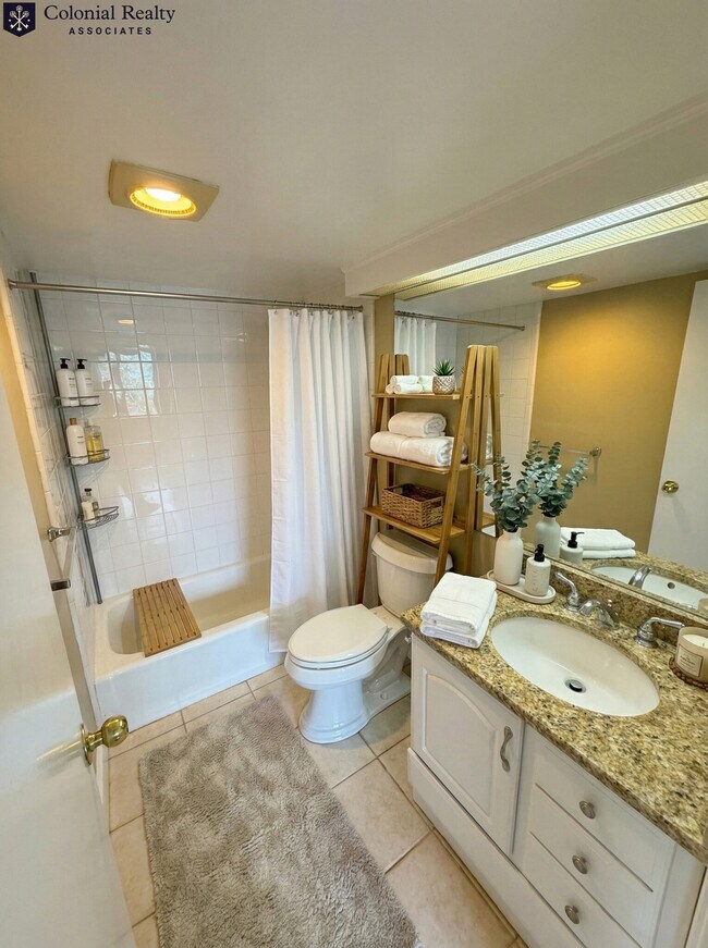 Building Photo - 85 Brainerd Rd