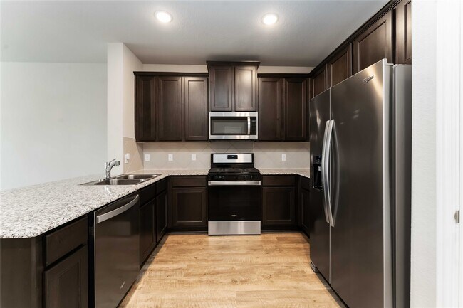 Building Photo - 12711 Taymouth Manor Dr