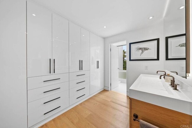 Building Photo - 7713 Esterel Dr