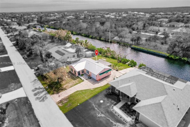 Building Photo - 18406 Van Nuys Cir