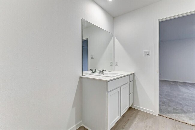 Building Photo - 16606 River Grass Trl