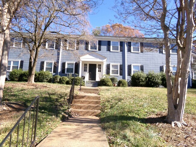 Building Photo - 2507 Miller Park Cir