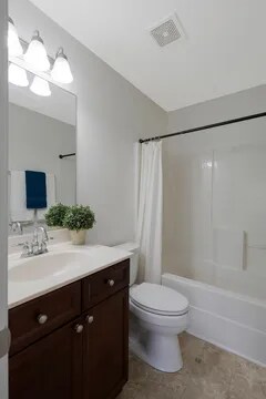 Building Photo - 8242 Lenox Creekside Dr