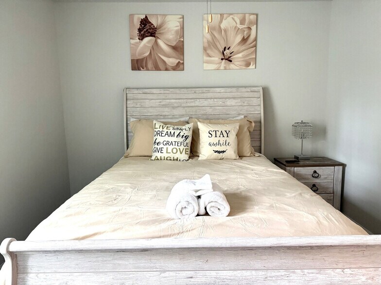 Building Photo - 2794 Prince Charles Ct