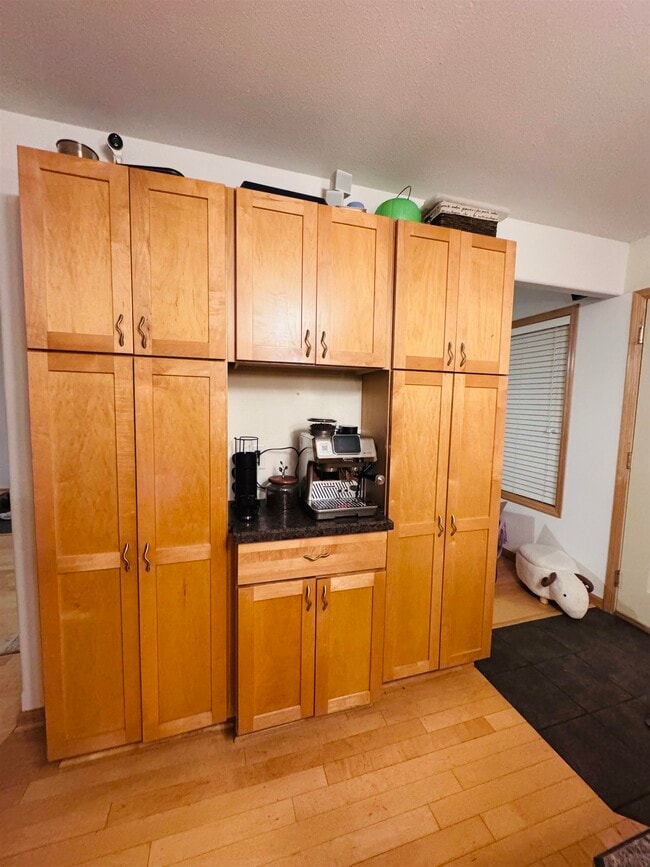 Building Photo - 6221 Old Middleton Rd